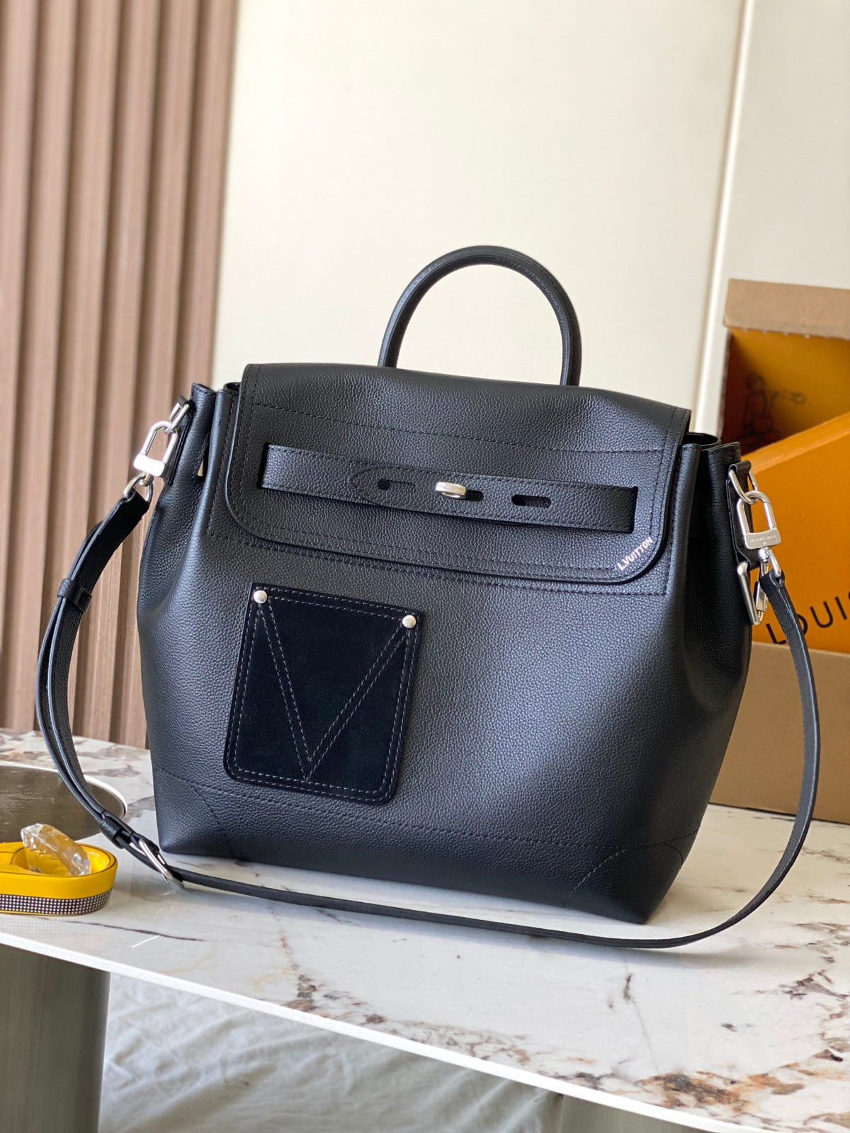 Louis Vuitton Steamer 30 Black Leather M27061
