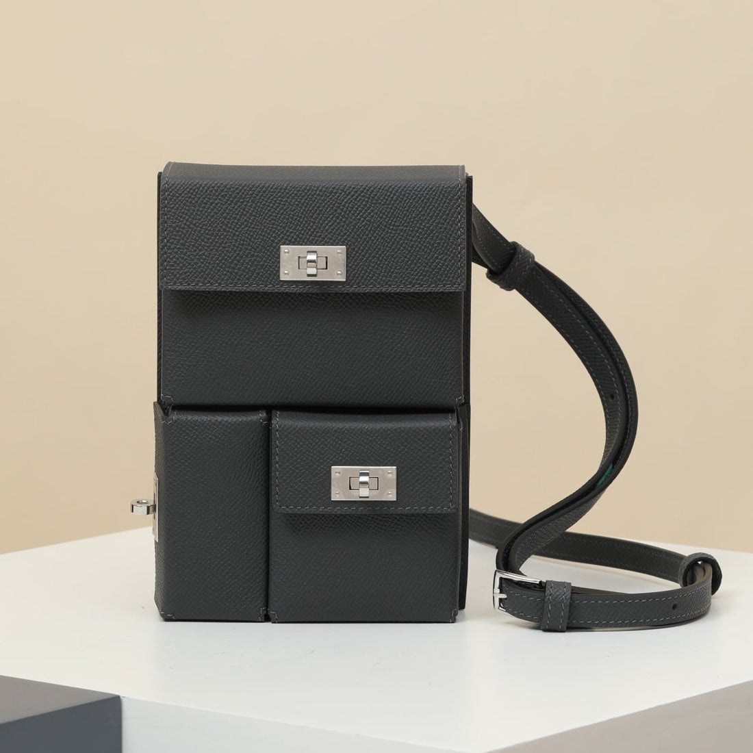 High-end Hermes 2026 Kelly Multipocket To Go Clutch 17.5cm Epsom Leather