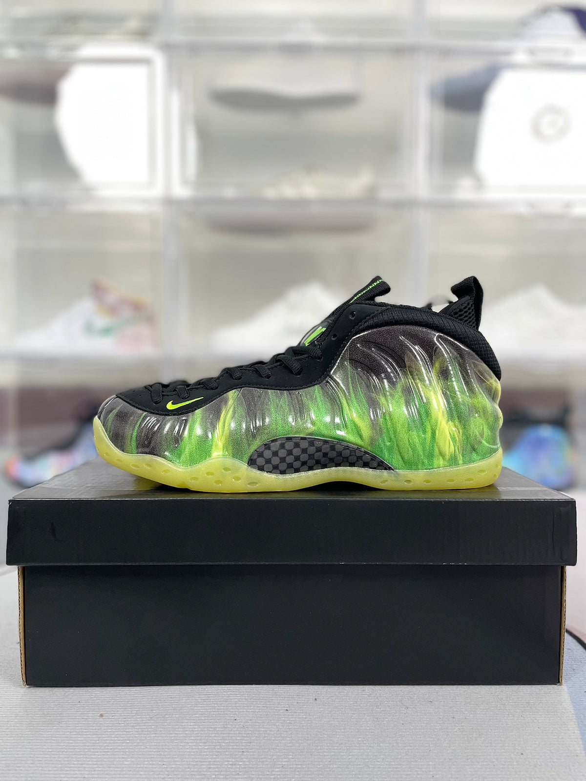 Nike Air Foamposite One "Shattered Backboard"