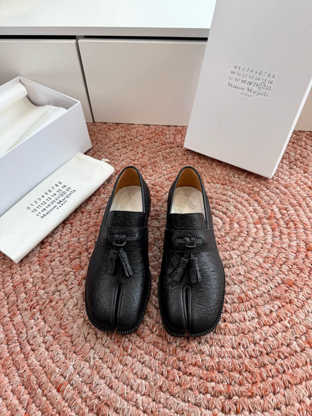 Maison Margiela 2026 Loafer Cowhide 915727