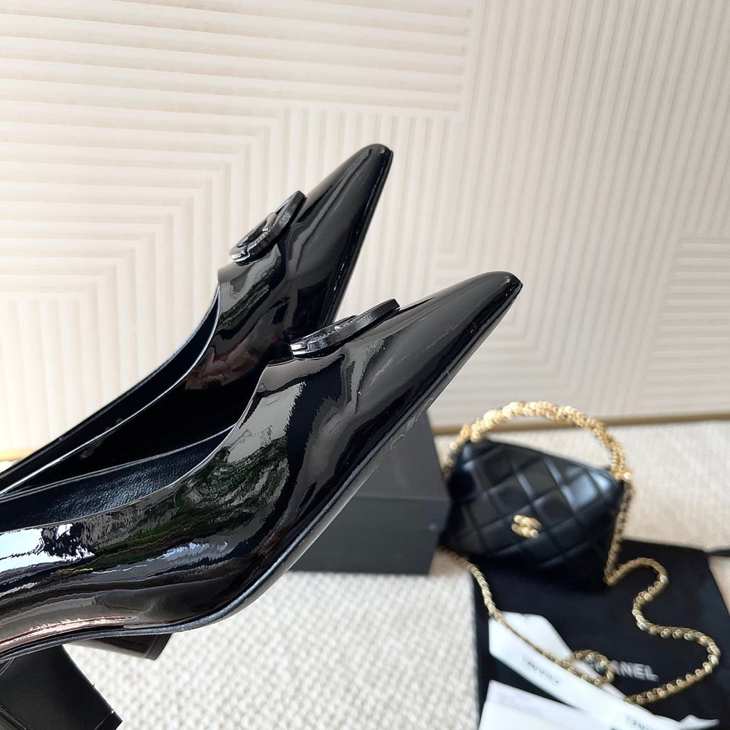 Chanel 2026 Slingback With Heart-shaped Buckle Black Patent Leather 787142
