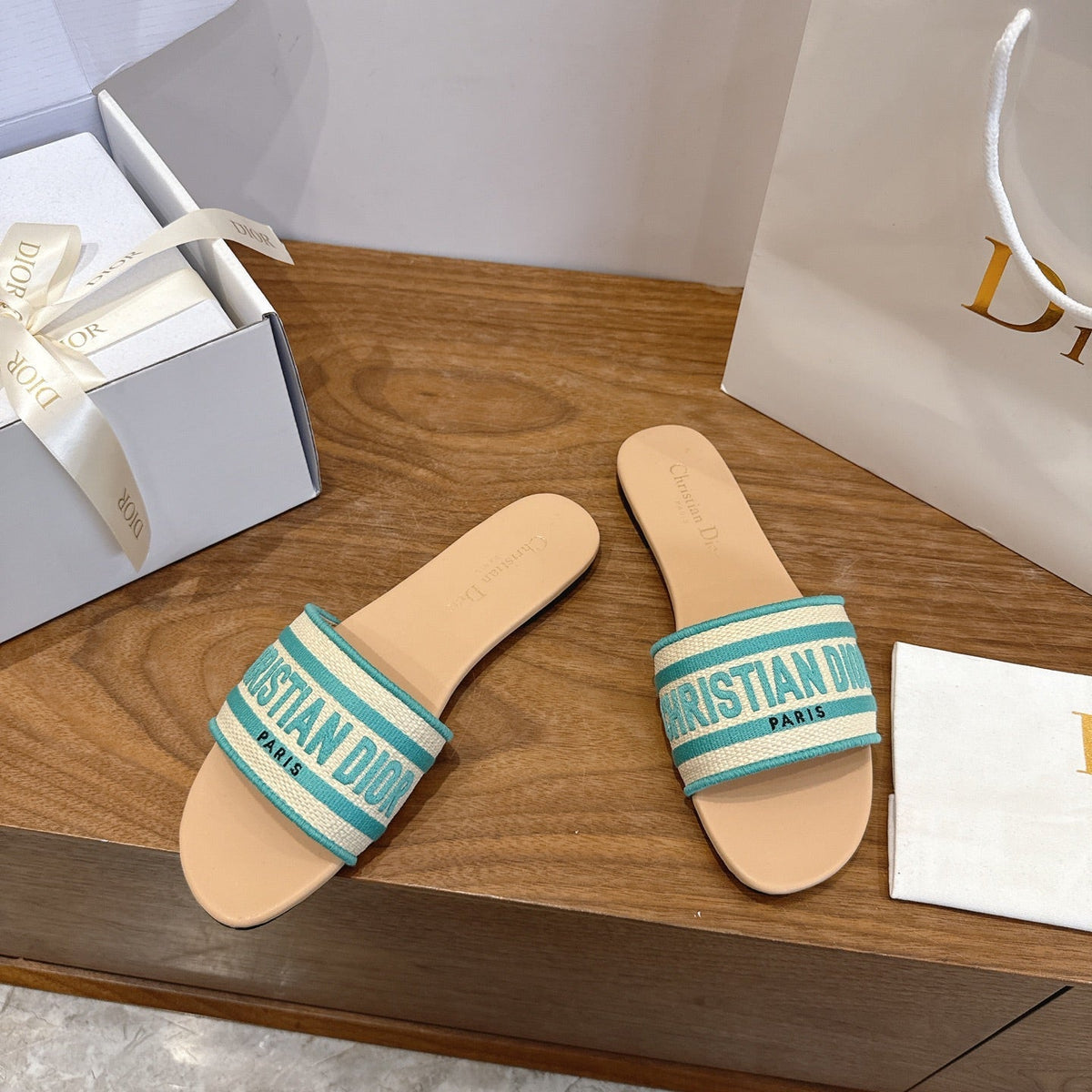 CD 26s Embroidered Sandals Canvas Cowhide 685464