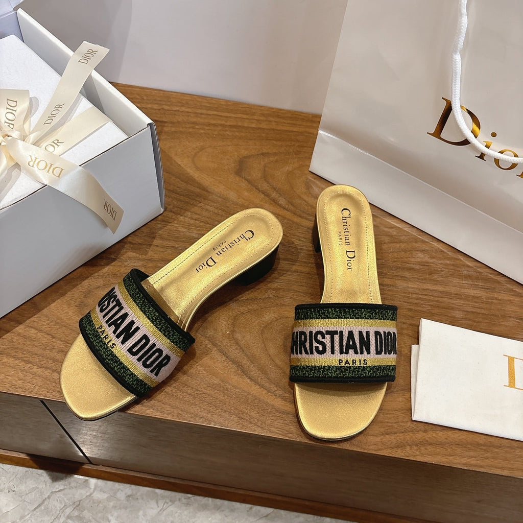 CD 26s Embroidered Sandals 45 Canvas Cowhide 685519