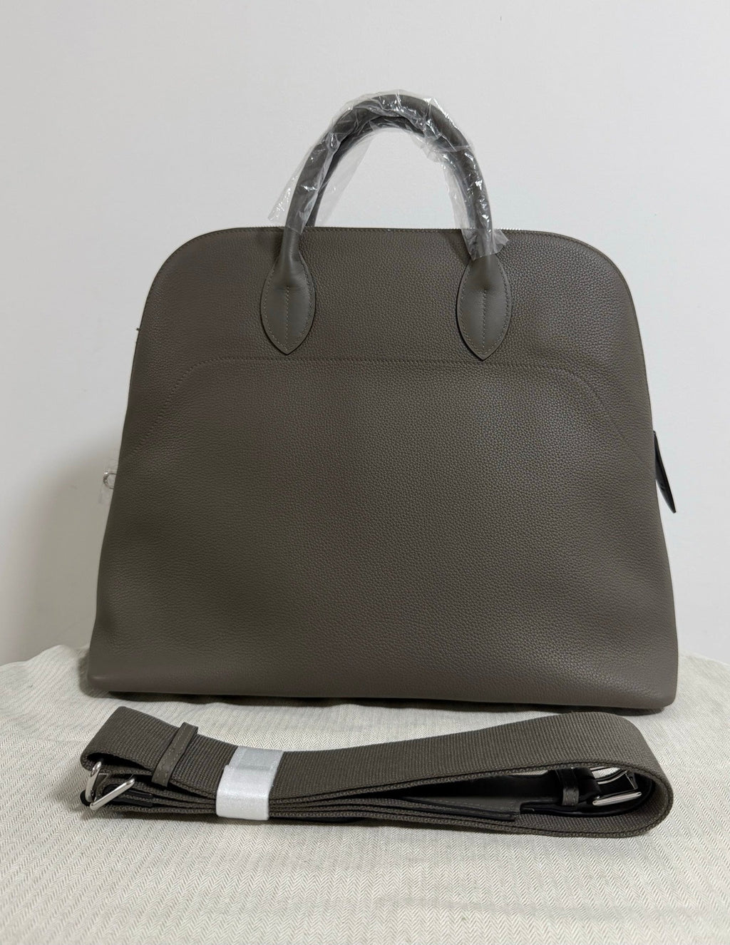 High-end Hermes 2026 Bolide Bowling Bag 40cm Togo Leather