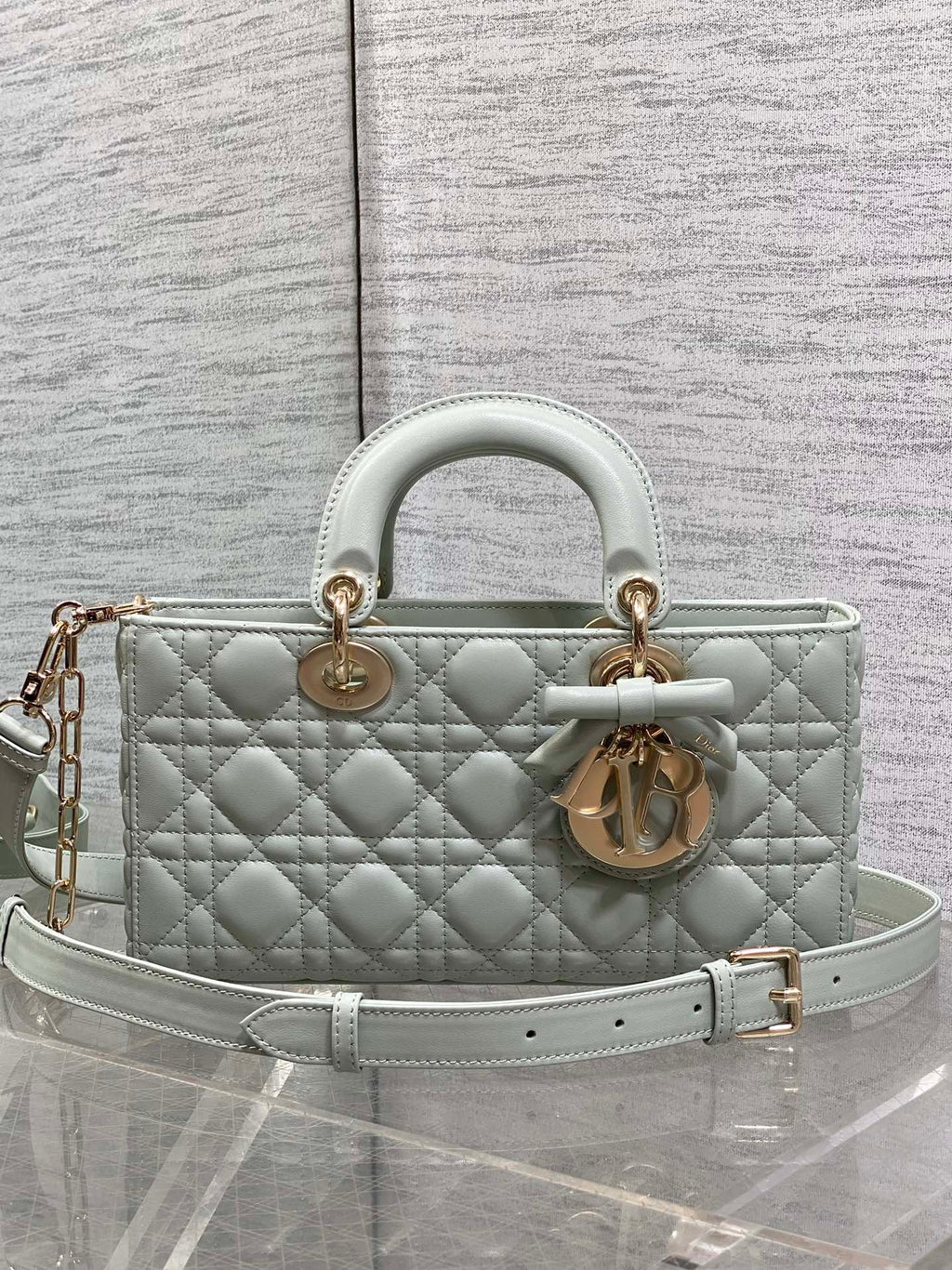 Dior 2026 Bow Lady D-Joy Lily Green Cannage Lambskin 286525