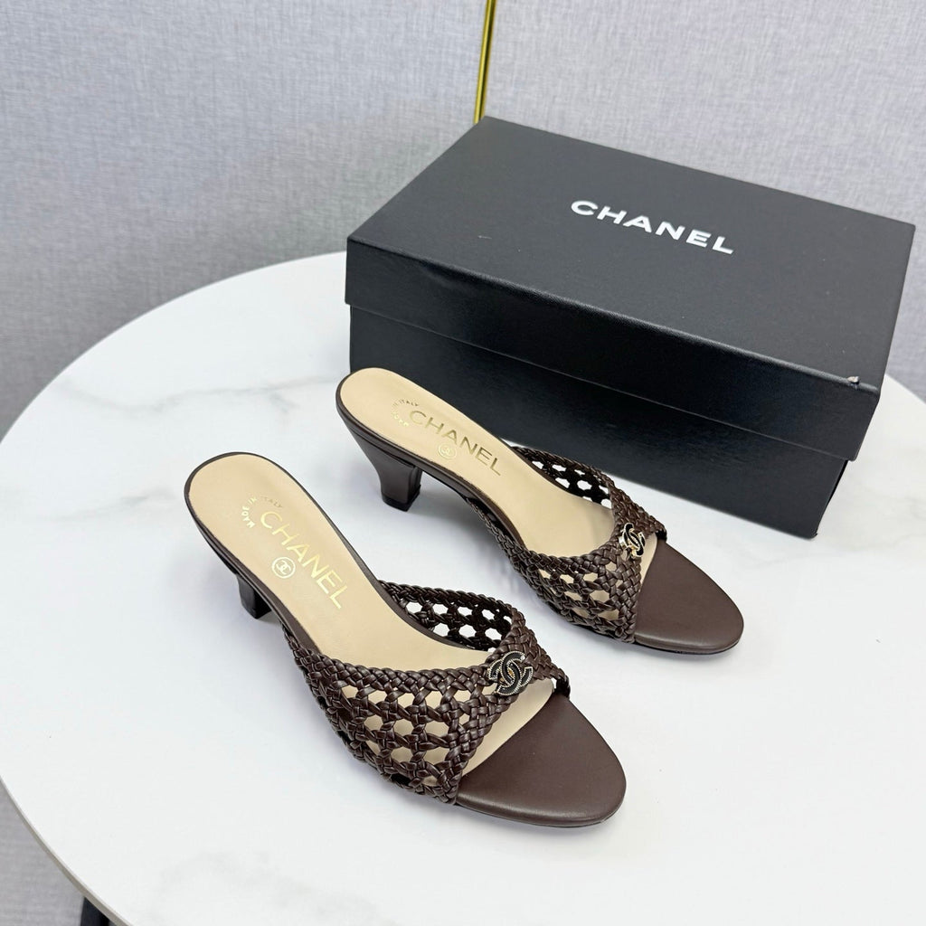 Chanel 2026 Mules 40mm Woven Sheepskin 801634