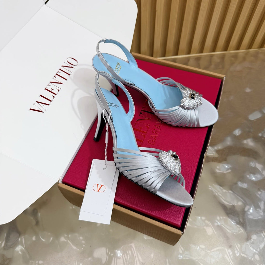 Valentino 2026 Garavani Coeur Royal 80mm Sandals 853006