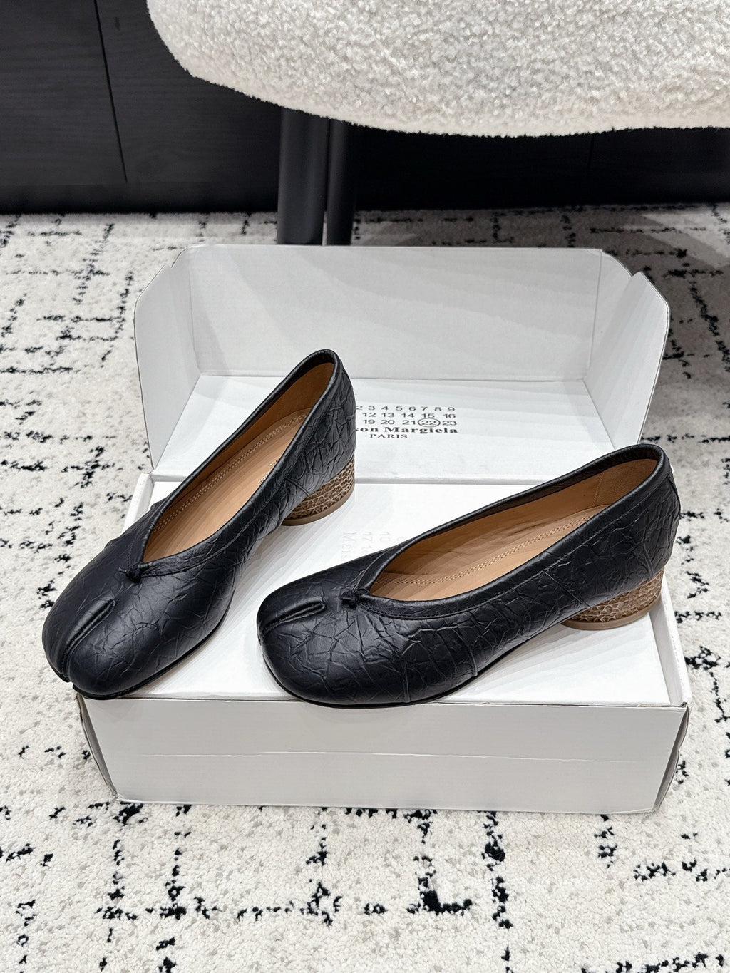 Maison Margiela 2026 Split-Toe Ballet Sheepskin 924848