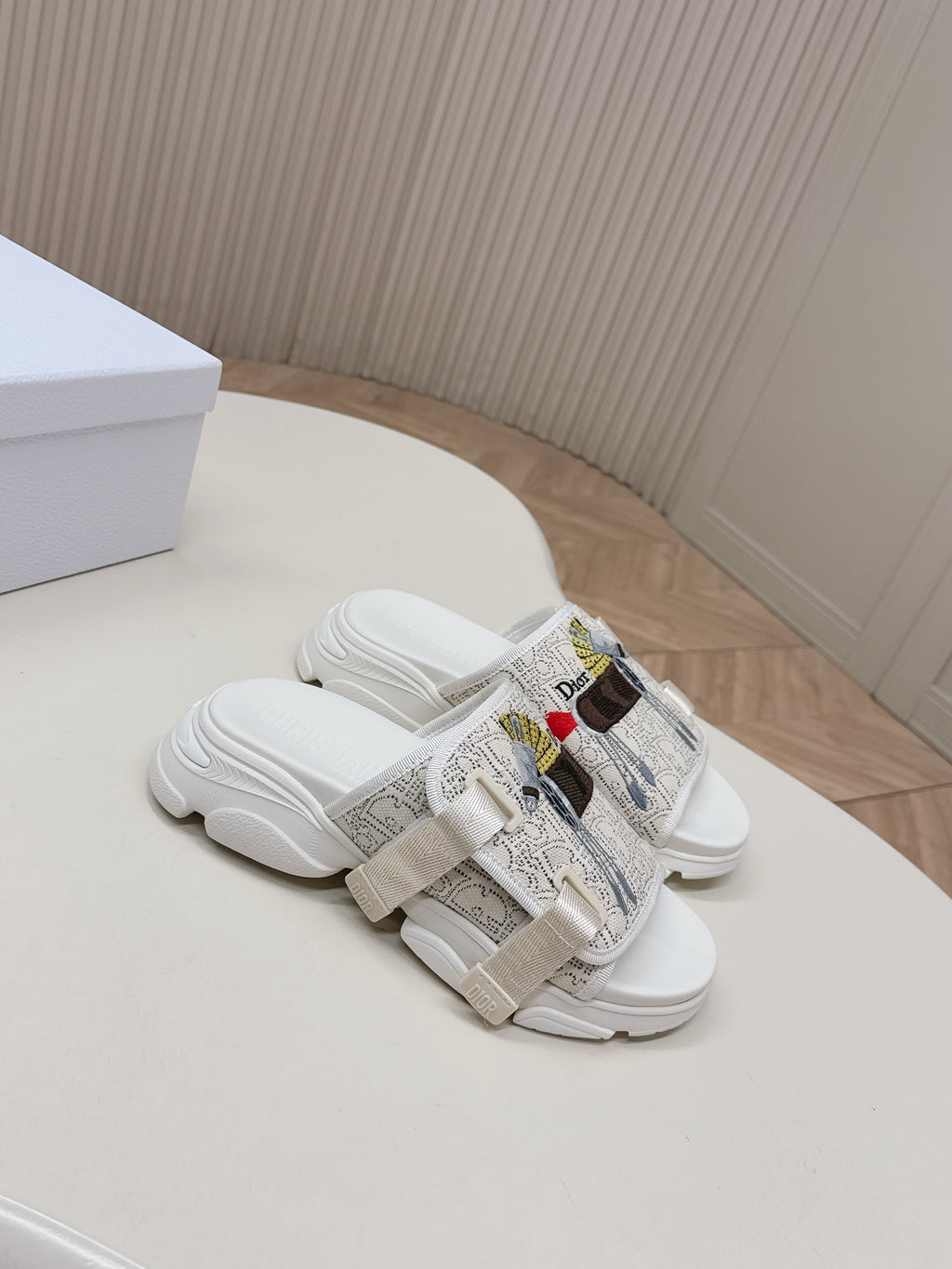 CD 26s  Platform Slippers 35 Cream White Canvas Lambskin 643810
