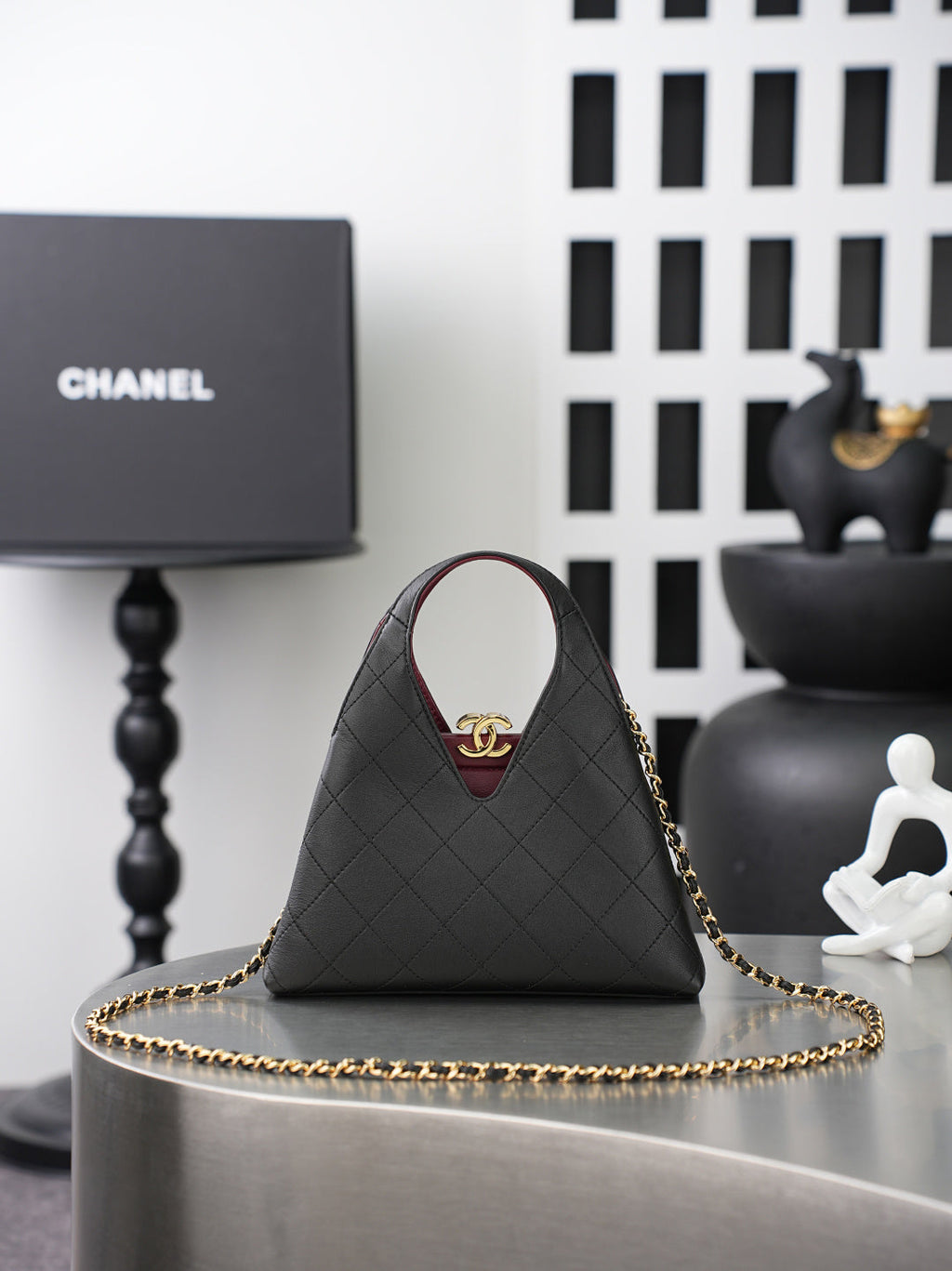 Chanel 2026 Shopping Bag 23cm Calfskin And Gold-tone