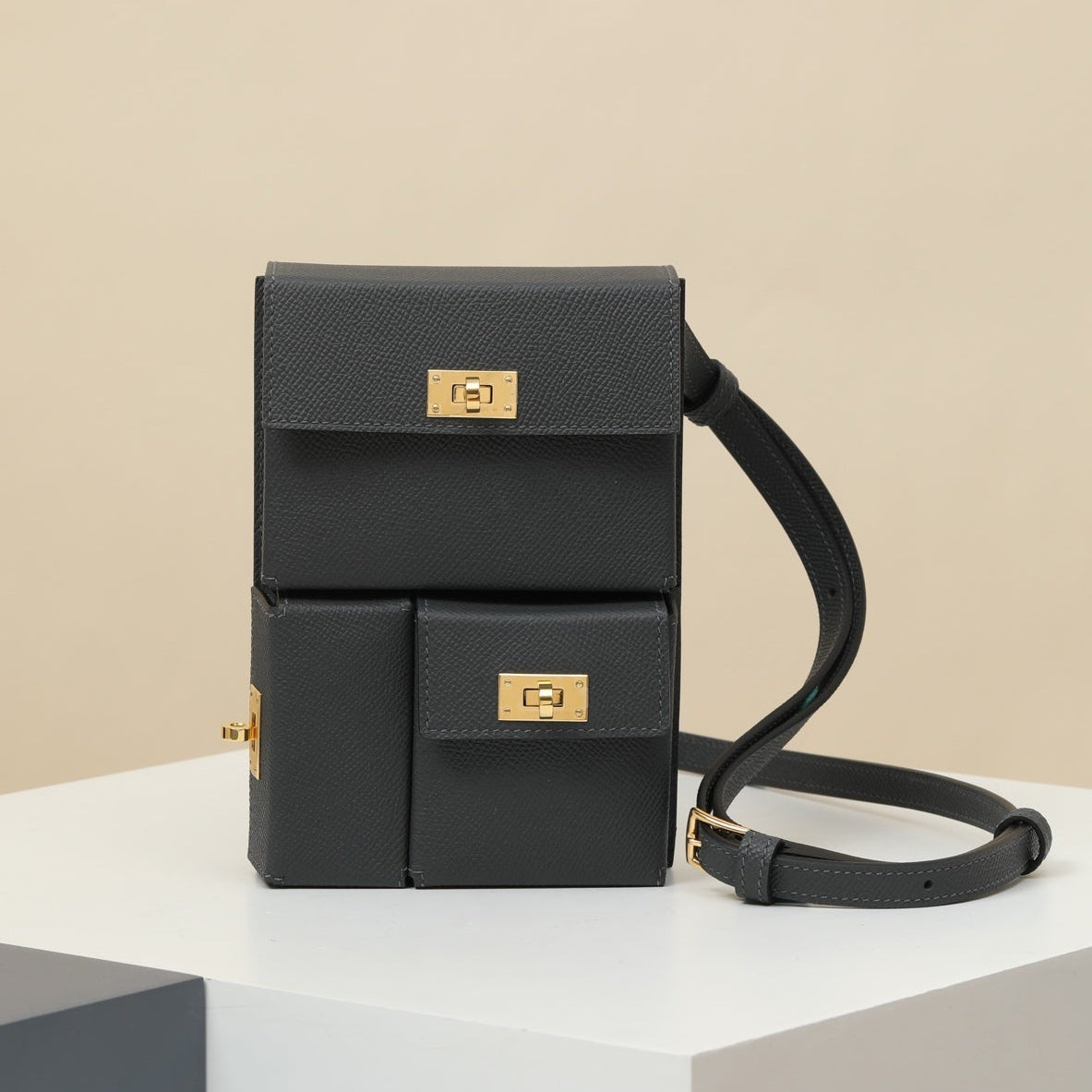 High-end Hermes 2026 Kelly Multipocket To Go Clutch 17.5cm Epsom Leather