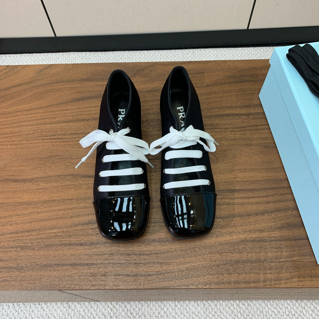 PRA 26S Chunky Heeled 40 Black Patent Leather 606373