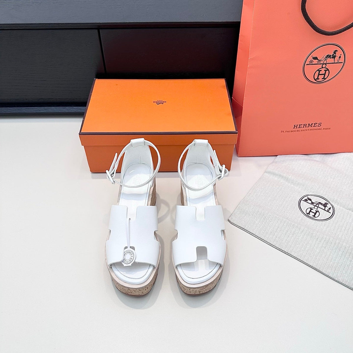 HM 26ss Platform Wedge Sandals 70 White Cowhide 622762