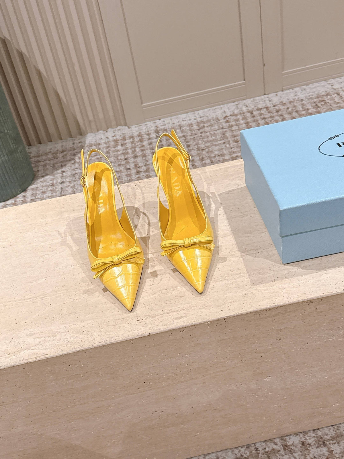 PRA 26S Slingback 85 Yellow Crocodile Embossed Leather 630738