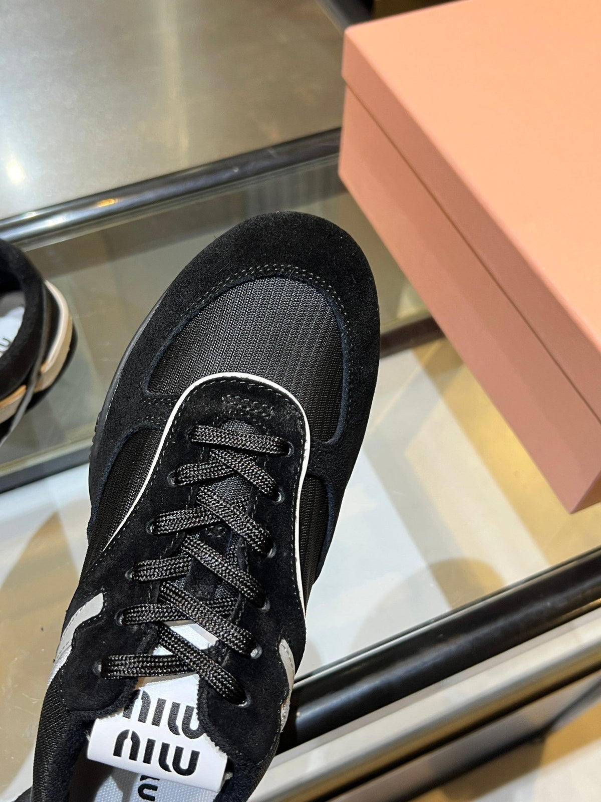 MIU x NB 26ss Sneaker Black Fabric Suede 625658
