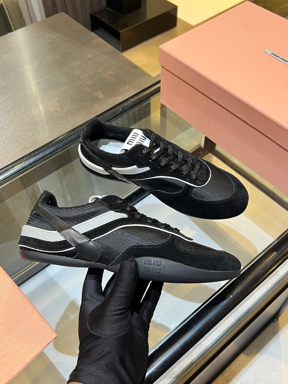 MIU x NB 26ss Sneaker Black Fabric Suede 625658