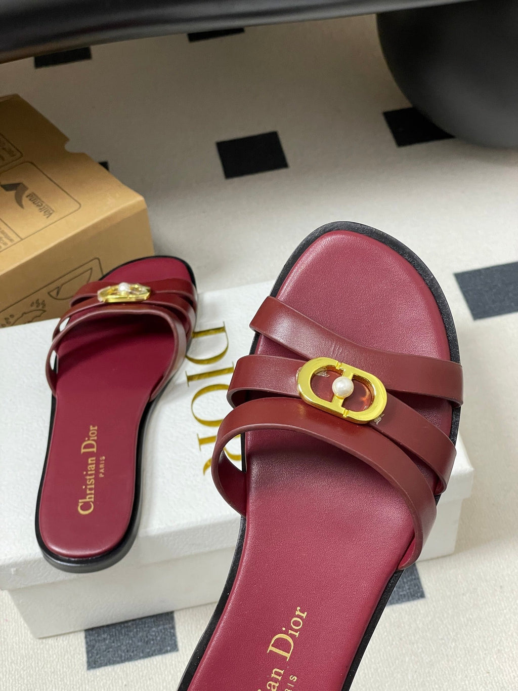 CD 26 Chunky Heel Sandals Burgundy Leather 593529