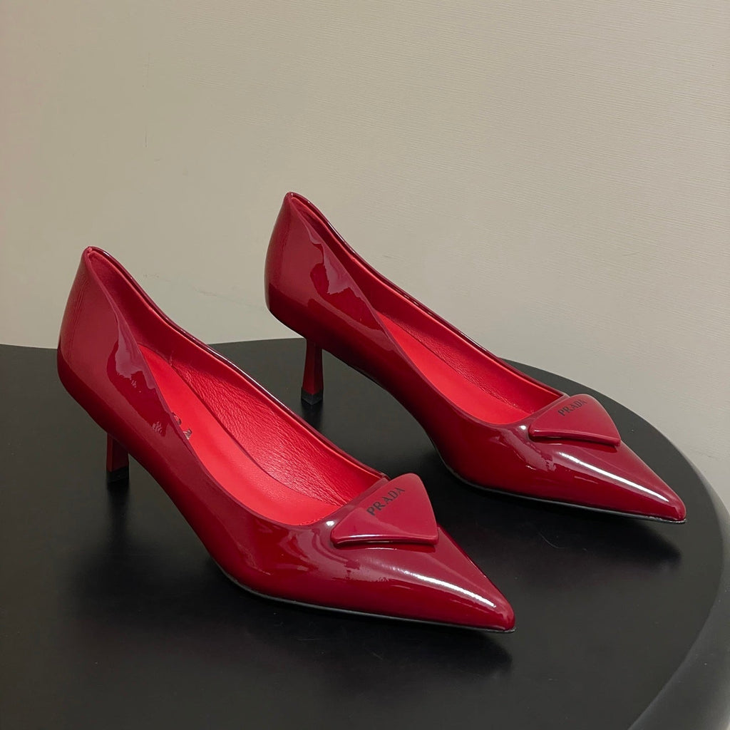 PRA 26SS Pointed Toe Heels Red Patent Leather 593835