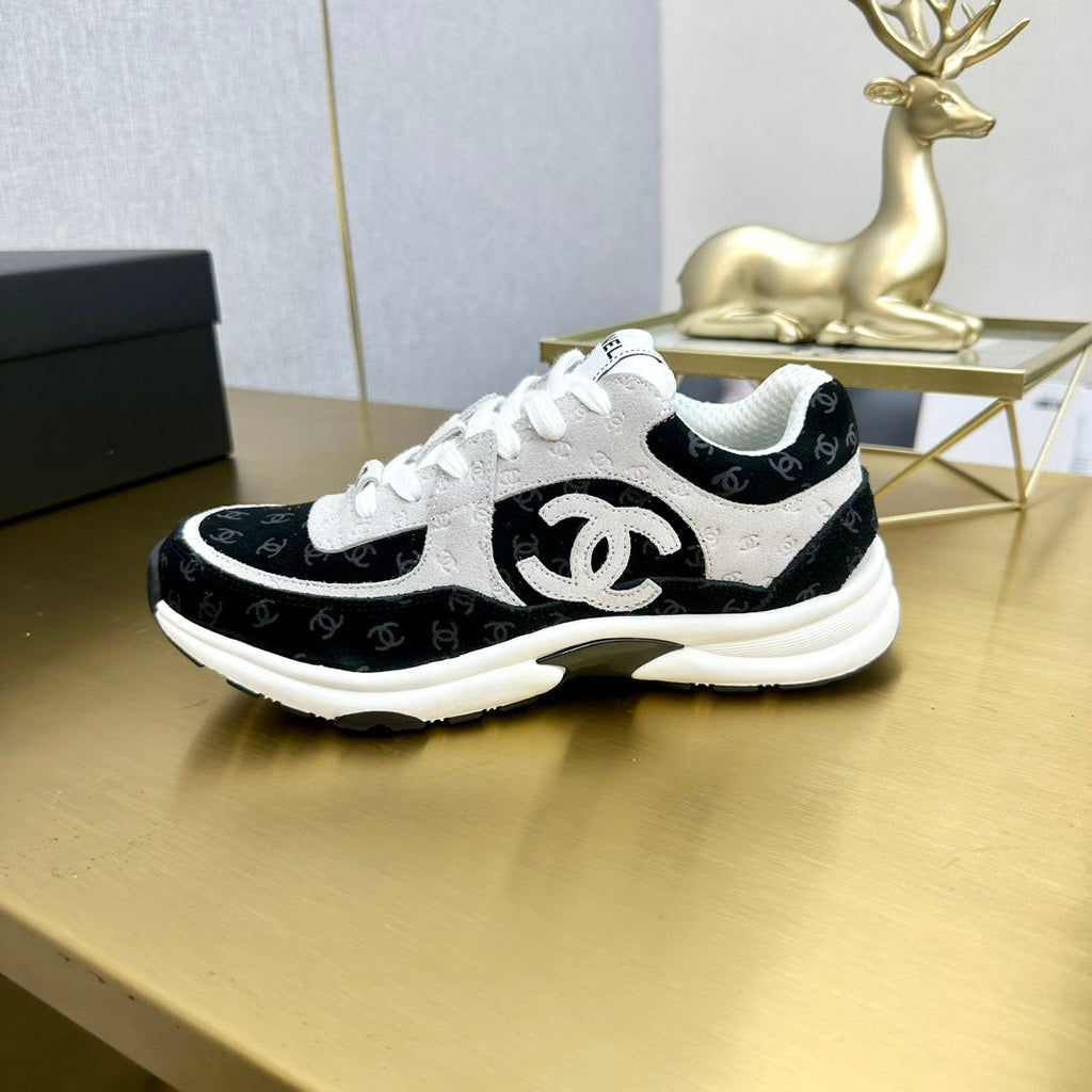 CC 2026 Casual Sneakers Black White Monogram Suede 668047