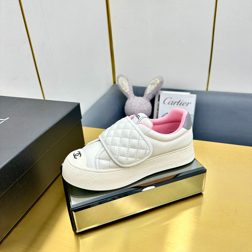 Chanel 2026 Sneakers Sheepskin 832629
