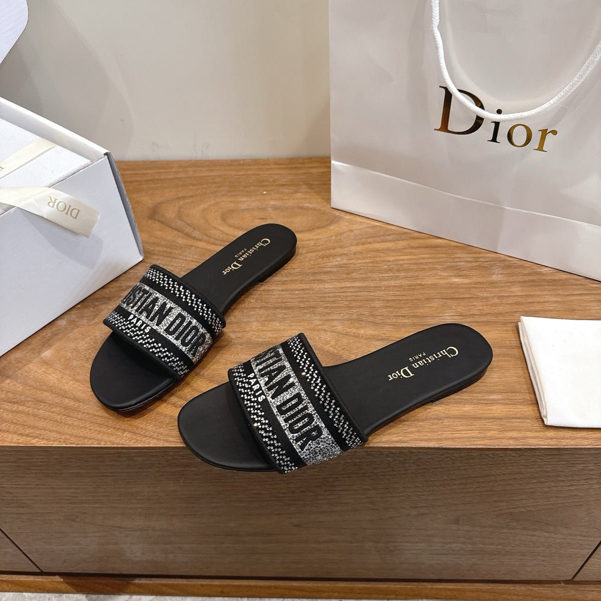 CD 26s Embroidered Sandals Black Canvas Leather 685617